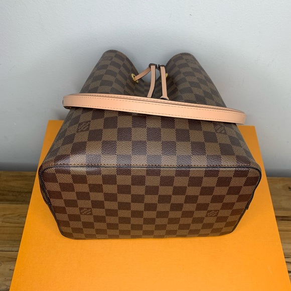Louis Vuitton NéoNoé Damier Ebène Venus Pink Like New - Picture 6 of 16